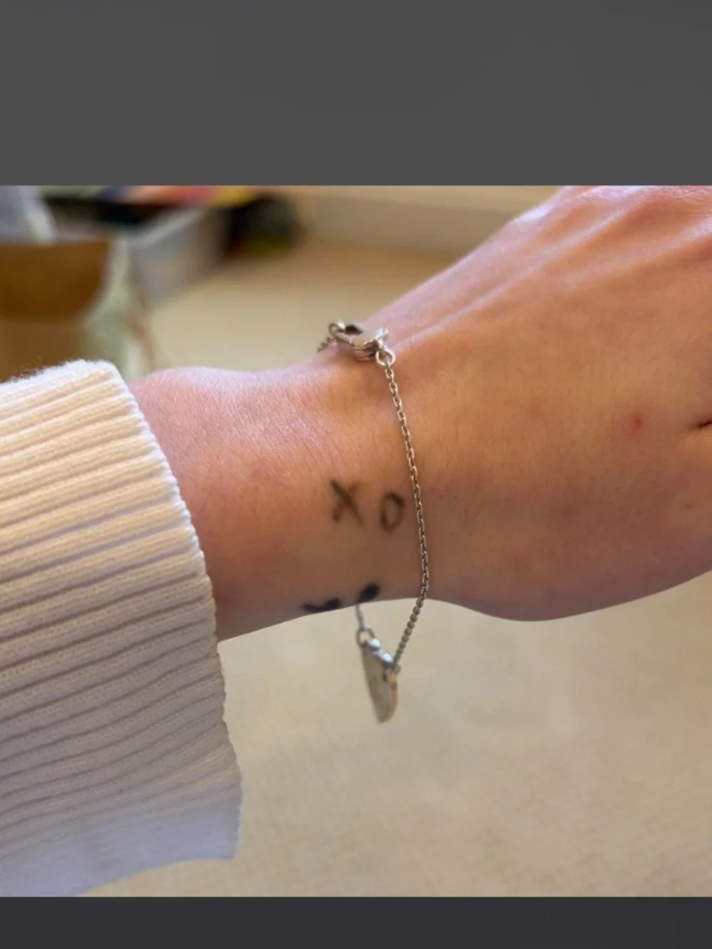 Gucci Silver Heart Tag Bracelet in Shiny Silver - Picture 7 of 8